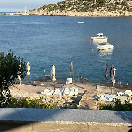 Direkt Am Meer-Apartments Puntaplanka โรกอซนิซา ภายนอก รูปภาพ
