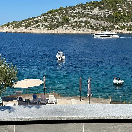 Direkt Am Meer-Apartments Puntaplanka โรกอซนิซา ภายนอก รูปภาพ