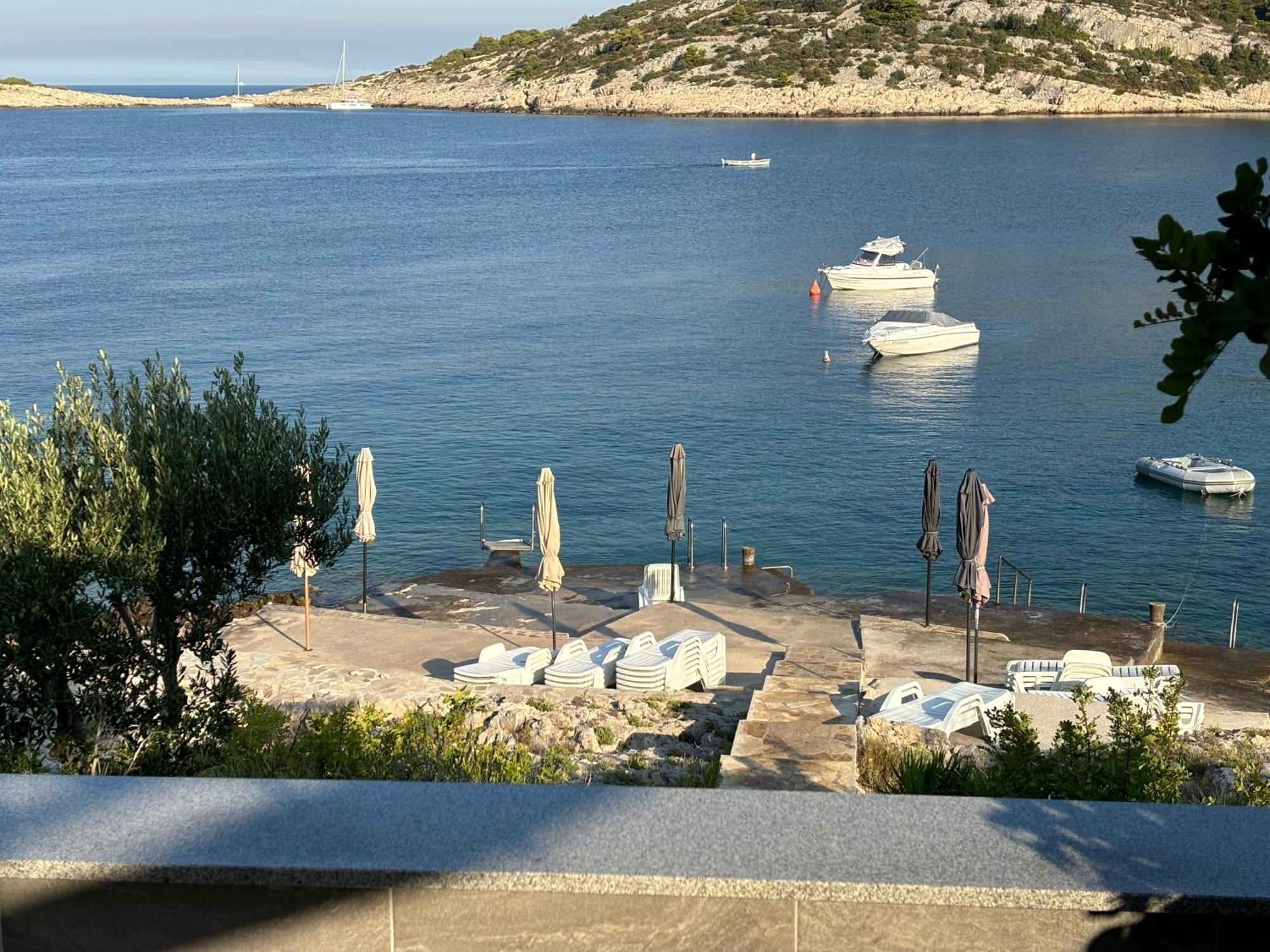 Direkt Am Meer-Apartments Puntaplanka โรกอซนิซา ภายนอก รูปภาพ