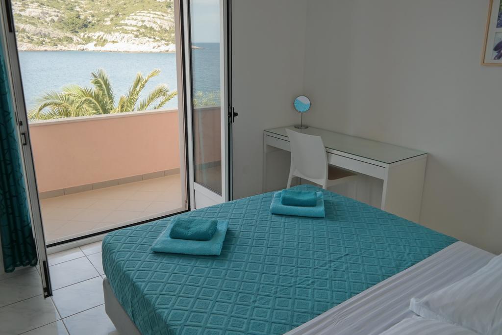 Direkt Am Meer-Apartments Puntaplanka โรกอซนิซา ภายนอก รูปภาพ