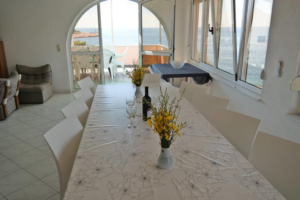 Direkt Am Meer-Apartments Puntaplanka โรกอซนิซา ภายนอก รูปภาพ